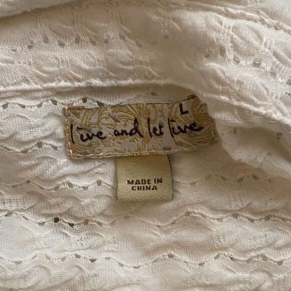 live and let live Boho White Eyelet Button Down Shirt Size L - Picture 6 of 8